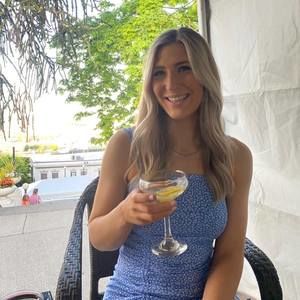 Meet your Posher, Kaylee